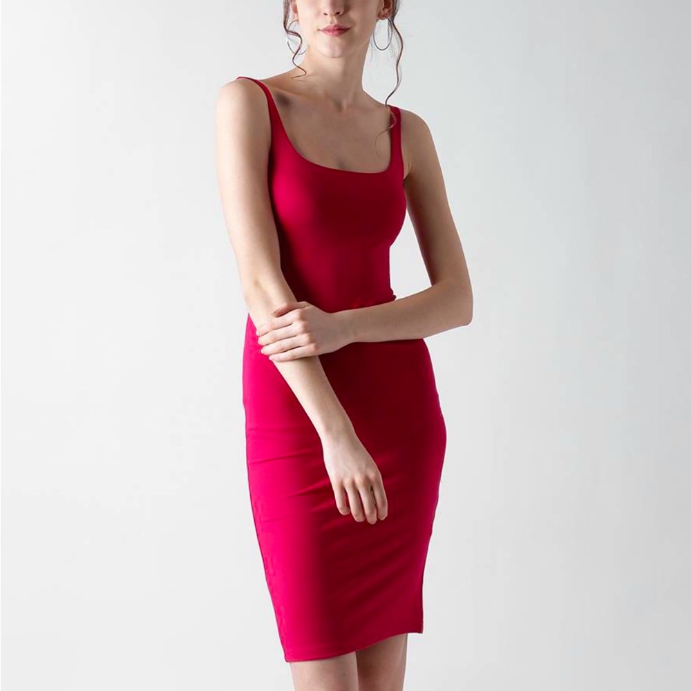 Pink bodycon dress